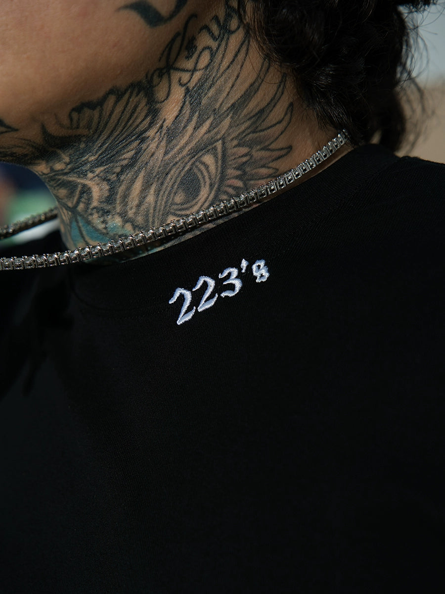 TGFCLUB 223 Neck Embroidered Stretch Slim Tee | Face 3 Face