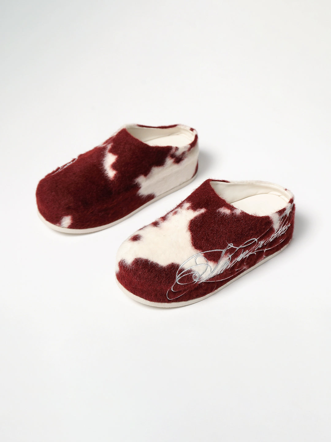 KARMANISTIC Fur Embroidered Red Slipper Clogs | Face 3 Face