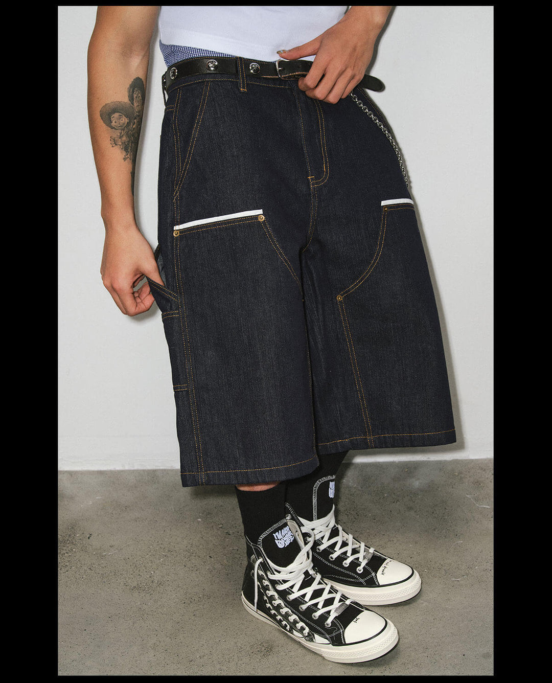 NOVACAM White Accent Line Double Knee Baggy Denim Shorts | Face 3 Face