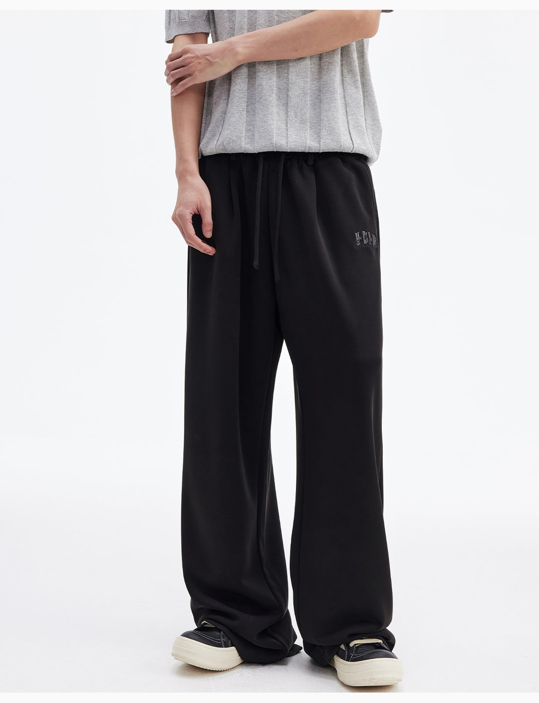 MEDM Cool Touch Loose Sweatpants | Face 3 Face