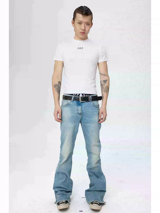 KARMANISTIC Small Logo Slim Stretch Tee | Face 3 Face