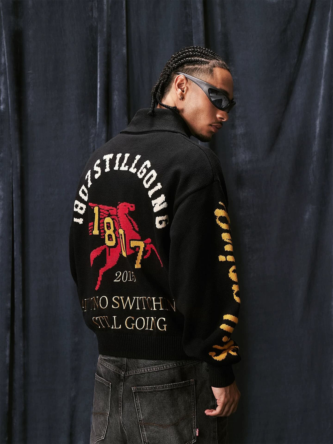 1807 Pegasus Jacquard Knit Zip Up Cowichan | Face 3 Face