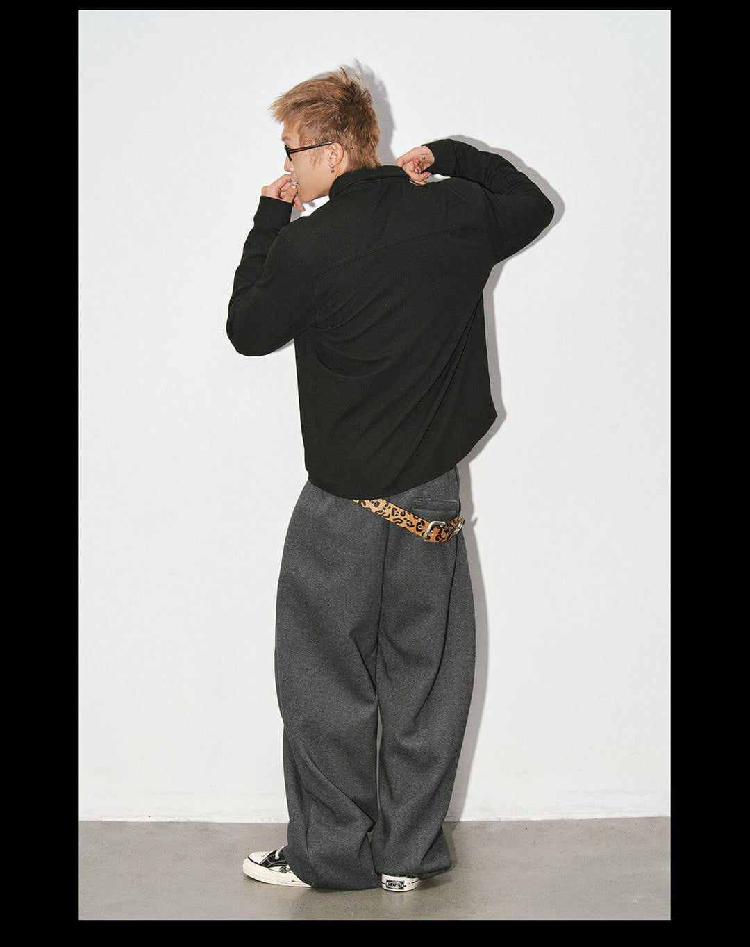NOVACAM Air Layered Curved Baggy Sweatpants | Face 3 Face