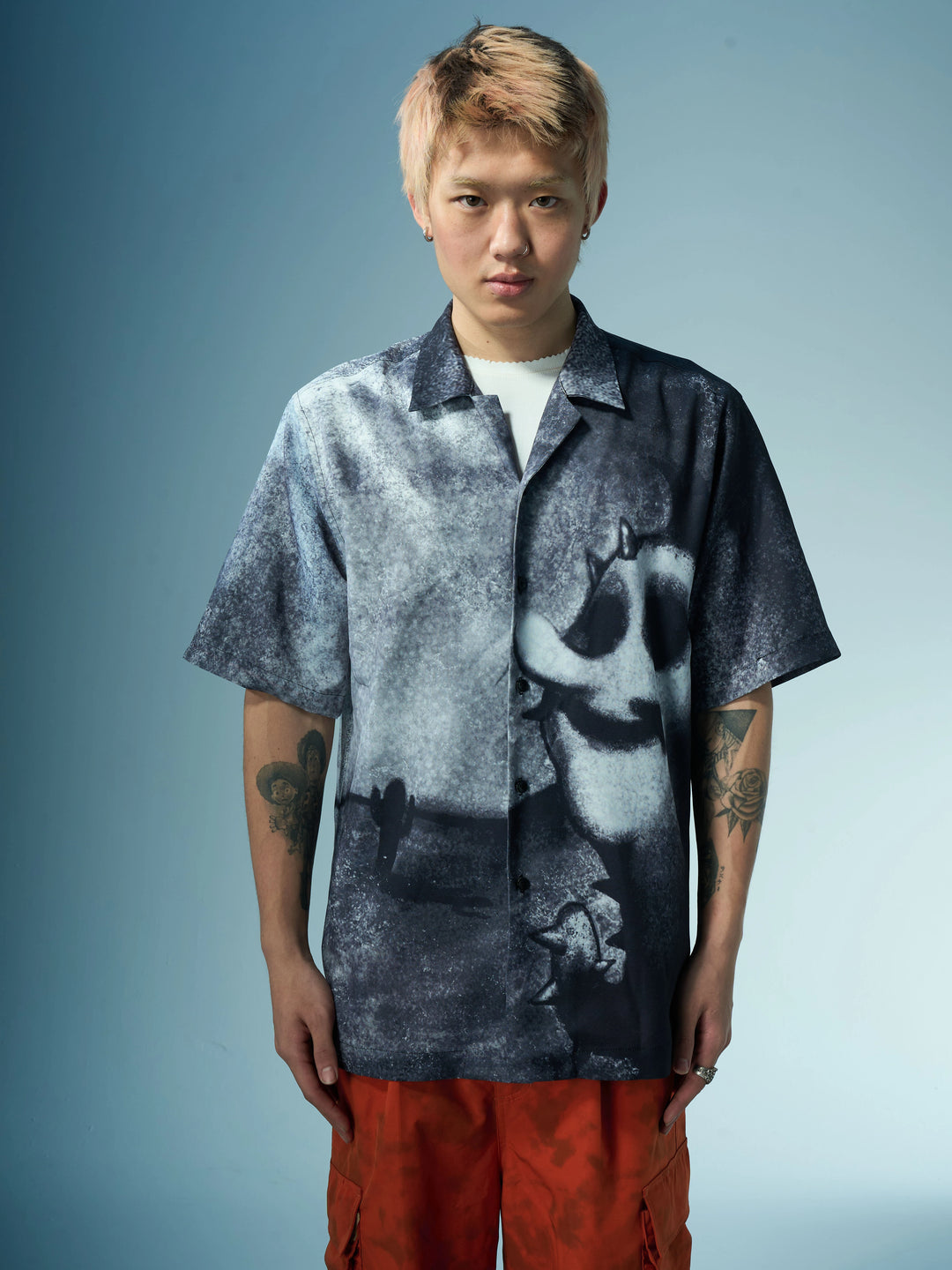 EVILKNIGHT(EK) Full-Print Graffiti Portrait Cuban Shirt | Face 3 Face
