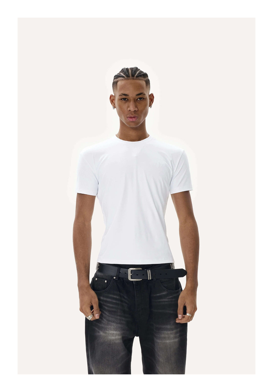 KARMANISTIC Quick Dry Stretch Fit Logo Embroidered Workout Tee | Face 3 Face