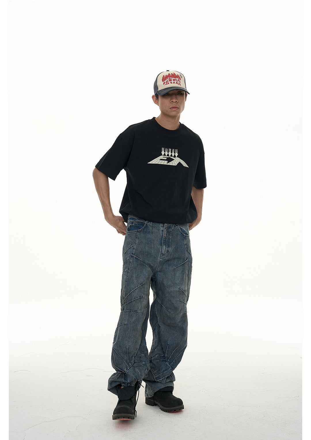 EVILKNIGHT(EK) Arrow Print Solona Basic Tee | Face 3 Face