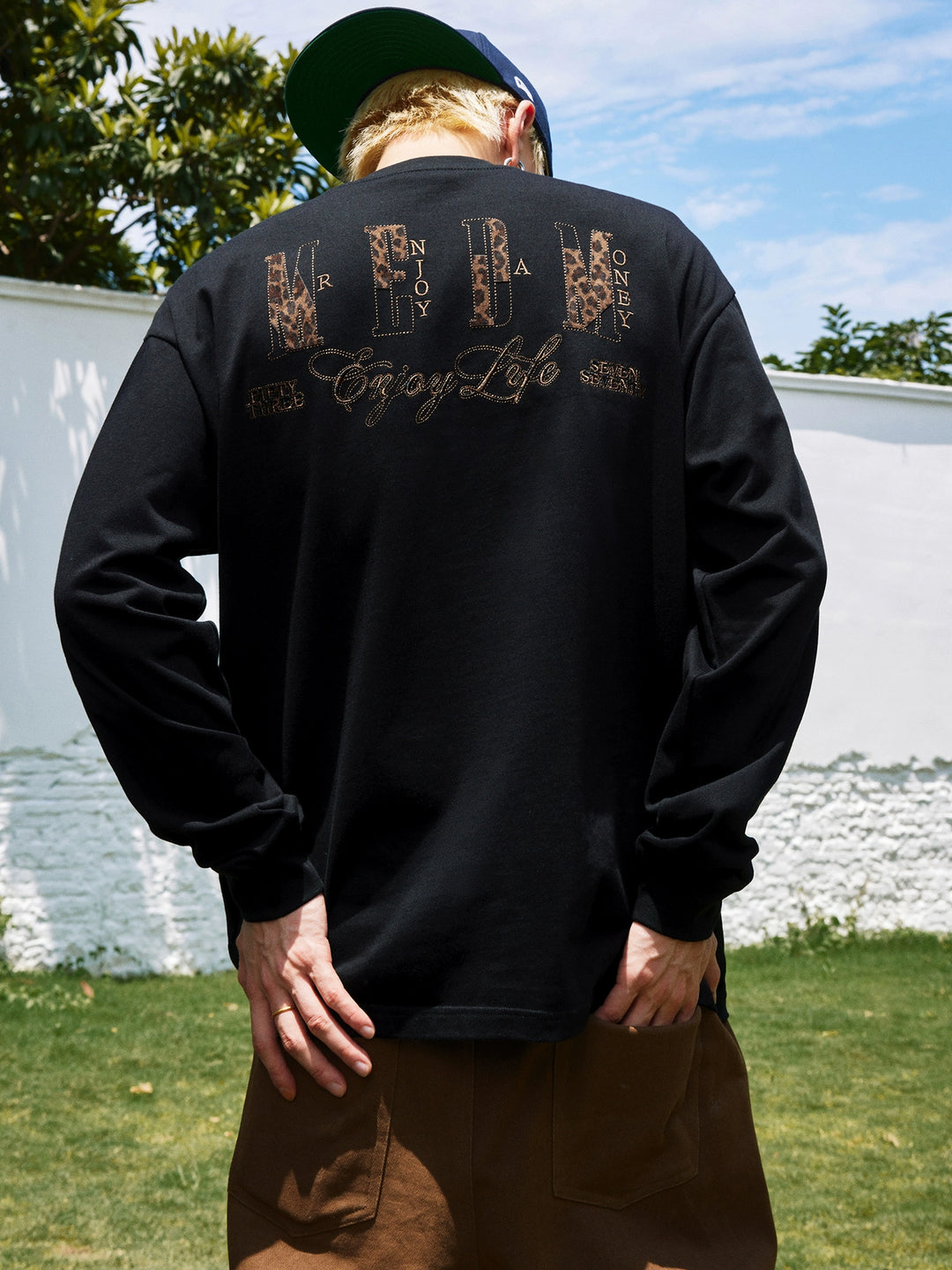 MEDM Animal Logo Long Sleeve Tee | Face 3 Face