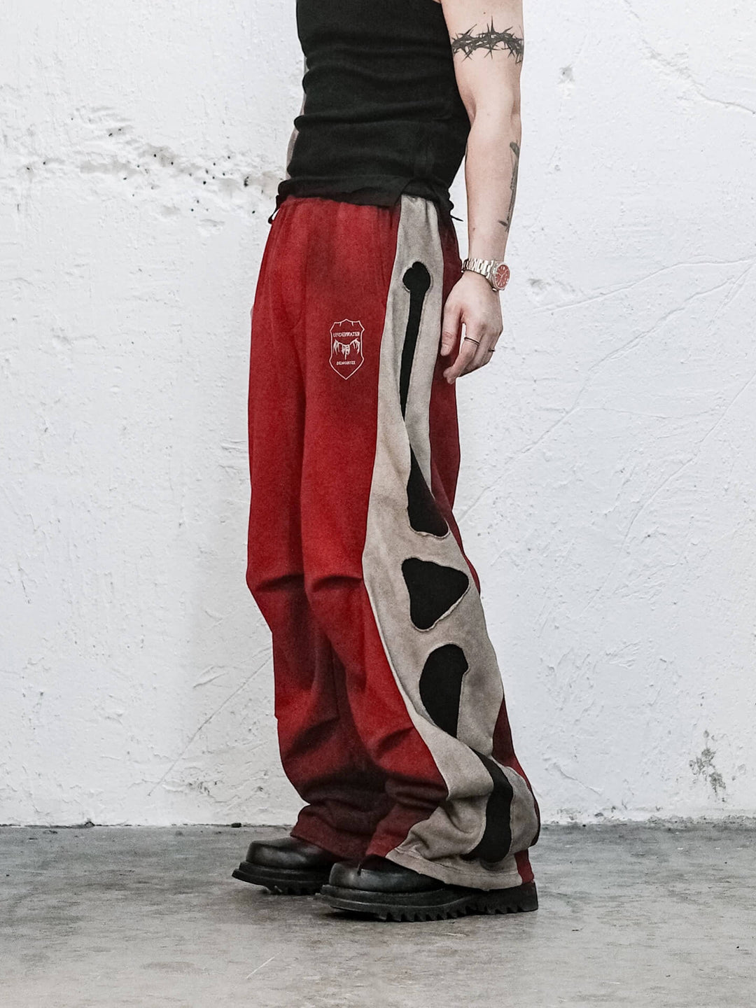 UNDERWATER Skeleton Patchwork Dirty Dye Sweatpants | Face 3 Face