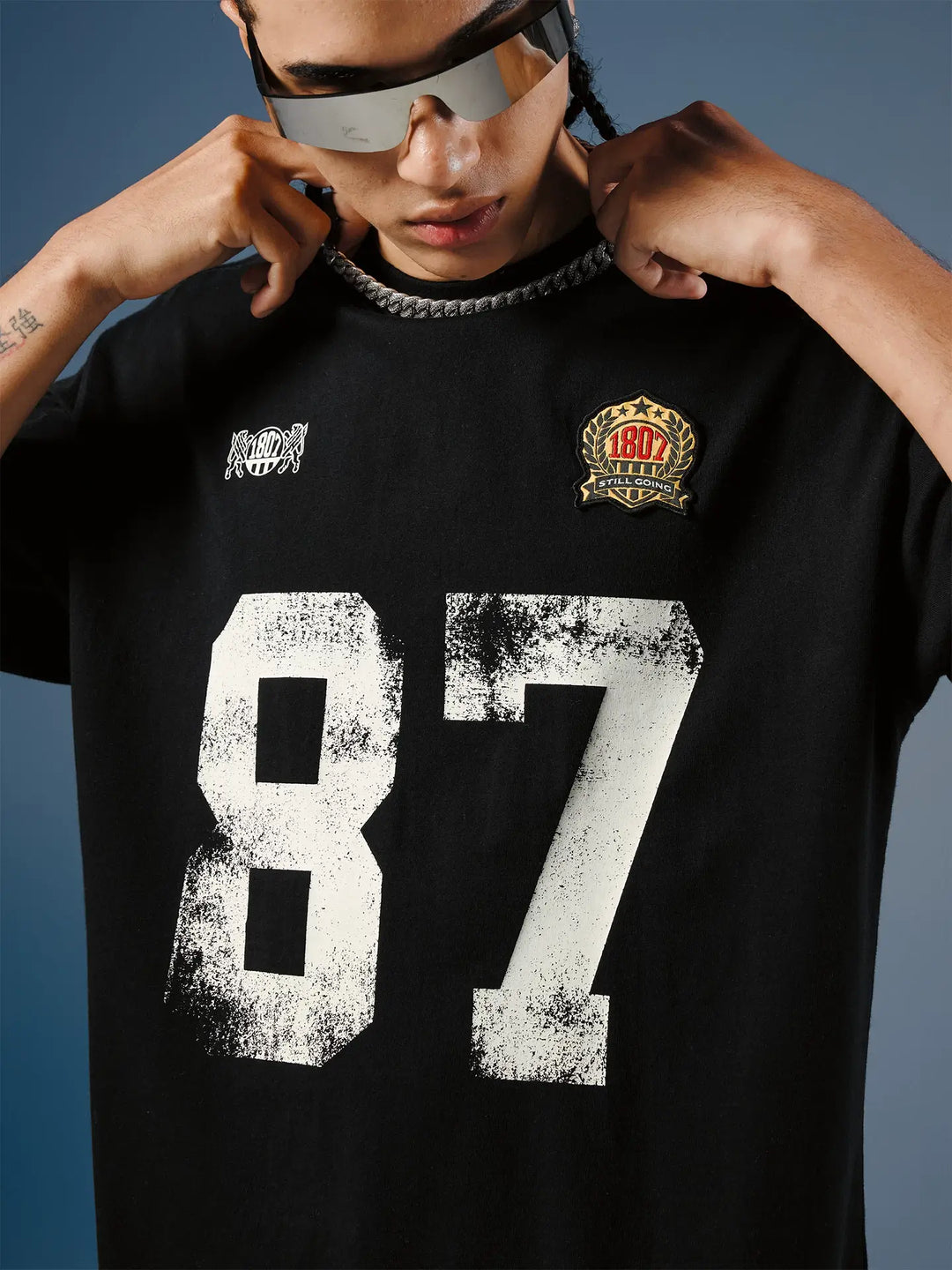 1807 Vintage Number Print Distressed Short Sleeve Tee | Face 3 Face