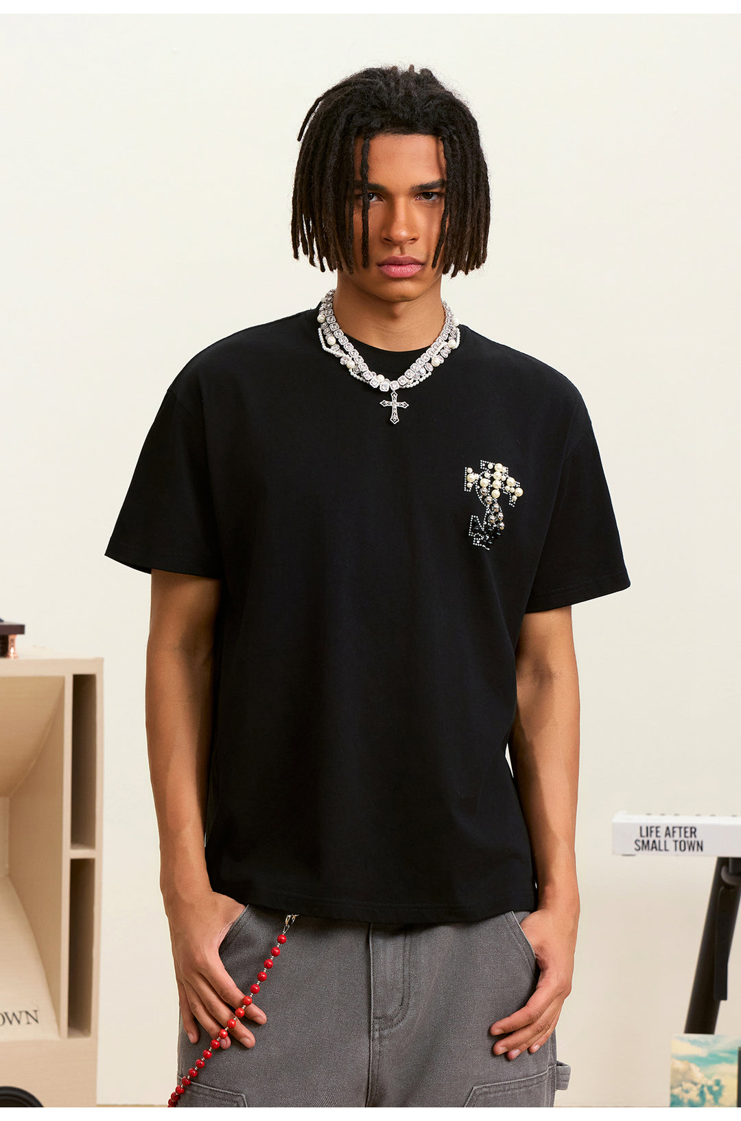 Small Town Kid 3 Color Pearl Logo Tee | Face 3 Face