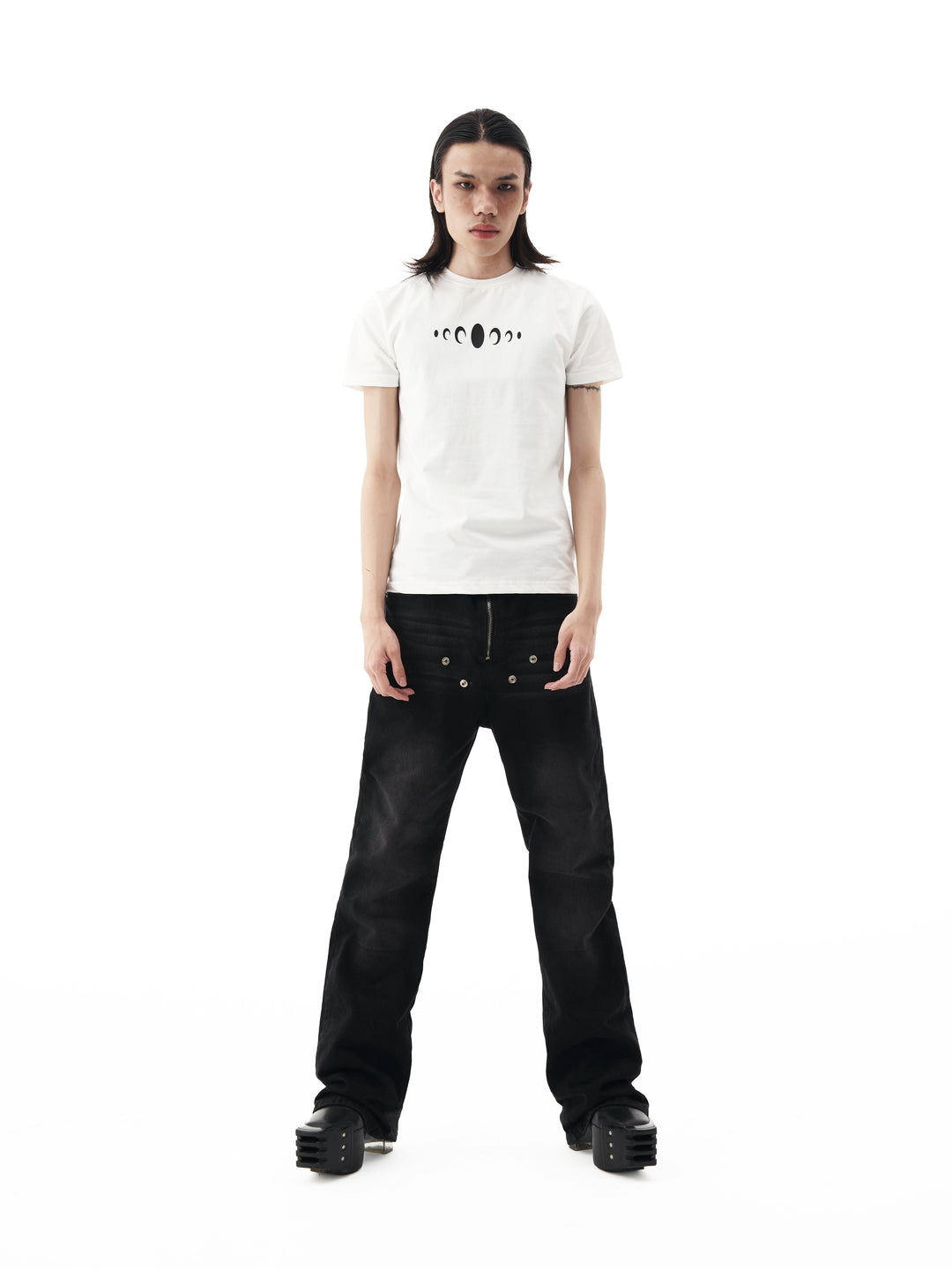 KARMANISTIC Standard Logo Slim Tee | Face 3 Face