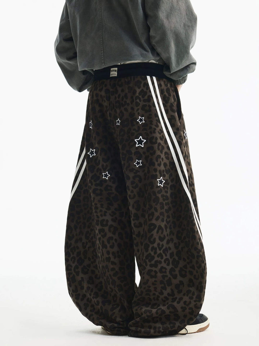 MEDM Leopard Print Star Embroidered Baggy Sweatpants | Face 3 Face