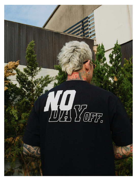 S45 NO DAY OFF Logo Tee | Face 3 Face