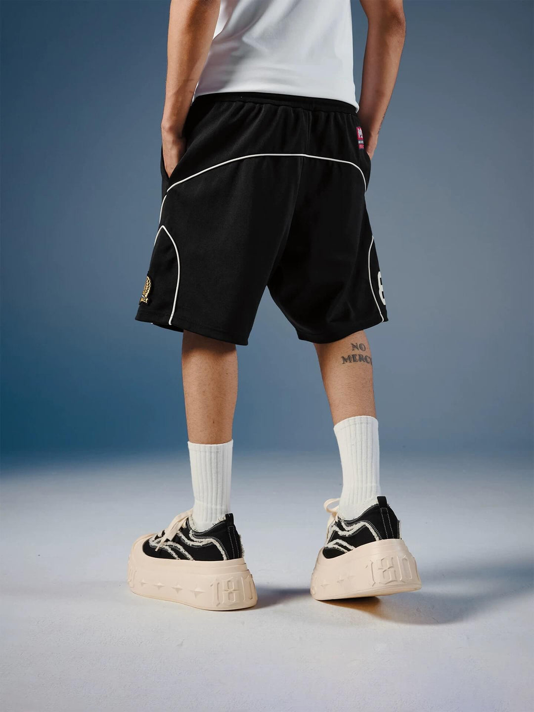 1807 Contrast Piping Sport Sweat Shorts | Face 3 Face