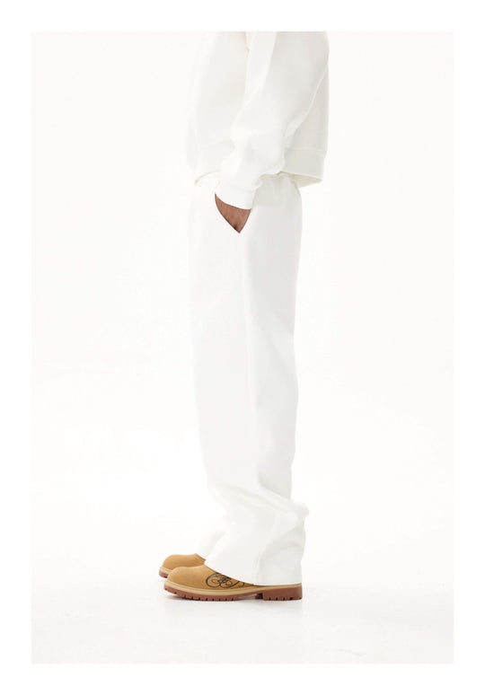 KARMANISTIC Heavyweight Logo Embroidered Baggy Sweatpants | Face 3 Face