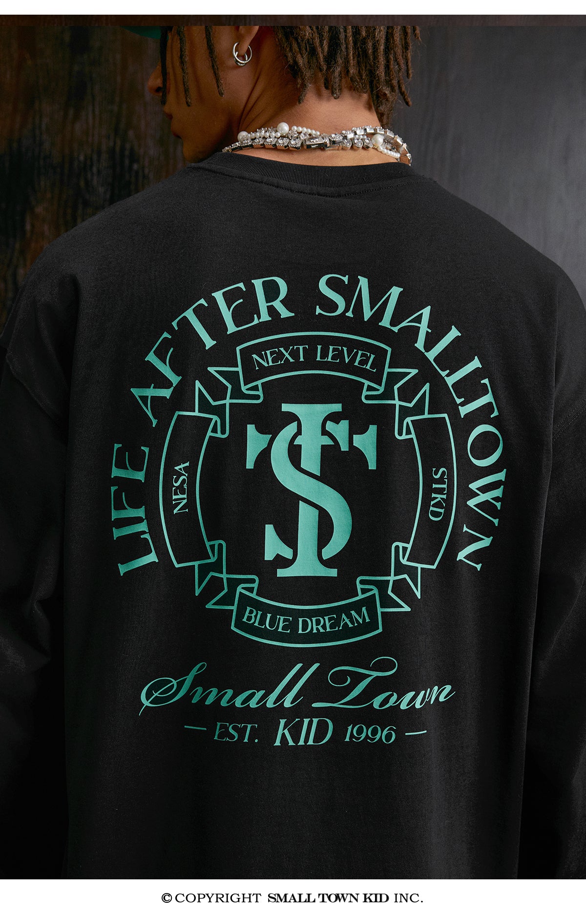 Small Town Kid Typography Logo Long Sleeved Tee | Face 3 Face