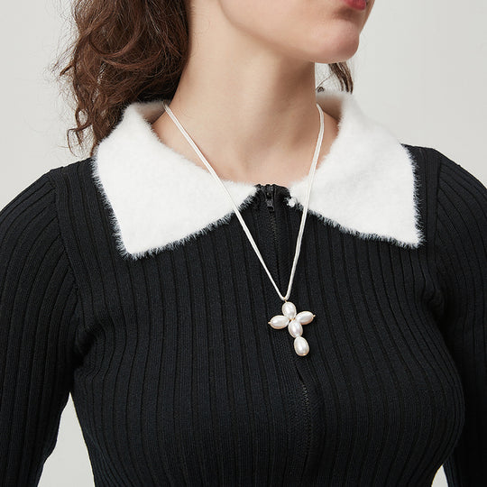 AWE Pearl Cross Pendant Necklace | Face 3 Face