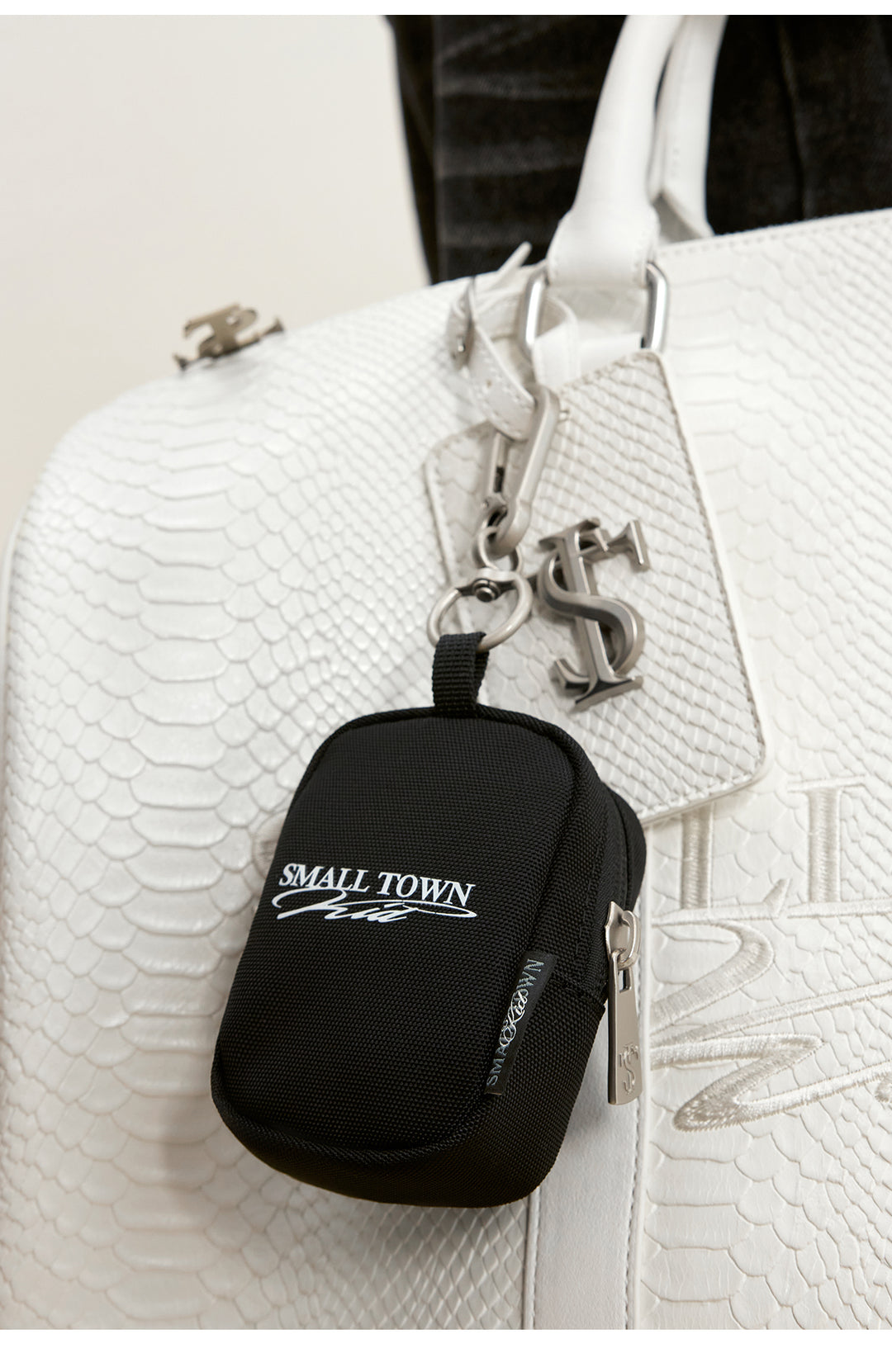 Small Town Kid Multi-color Logo Coin Purse | Face 3 Face