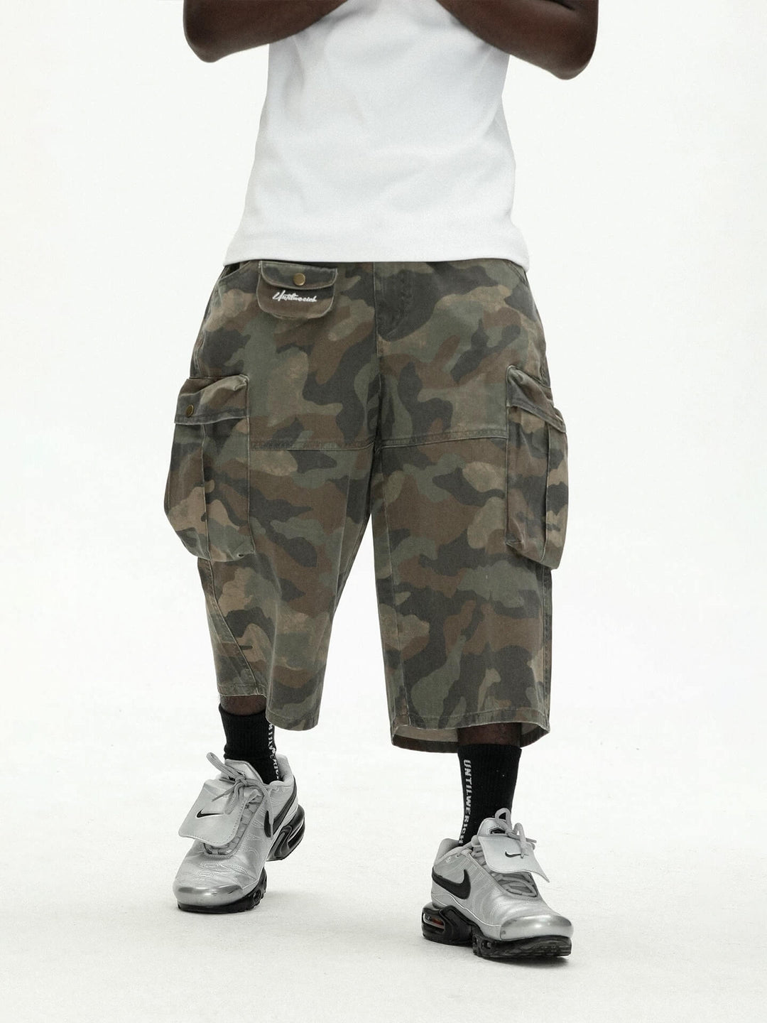 UNTILWERICH Washed Camo Multi Pocket Wide Cargo Below Knee Shorts | Face 3 Face
