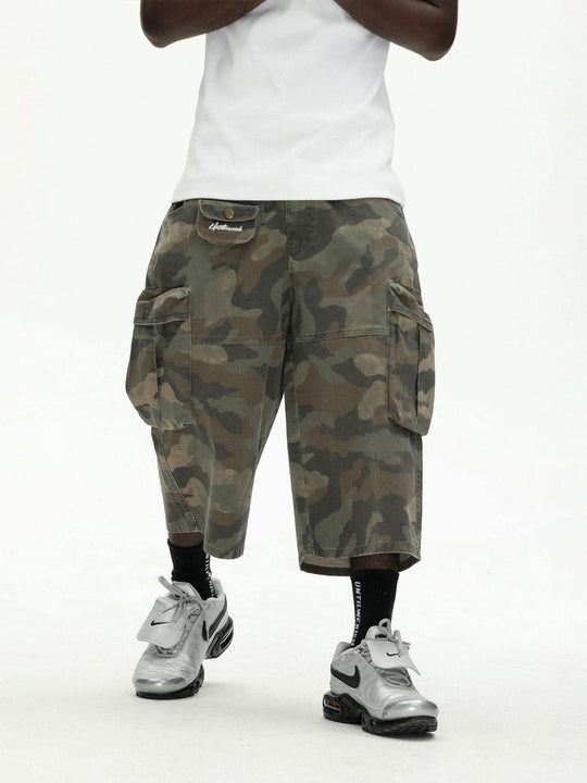 UNTILWERICH Washed Camo Multi Pocket Wide Cargo Below Knee Shorts | Face 3 Face