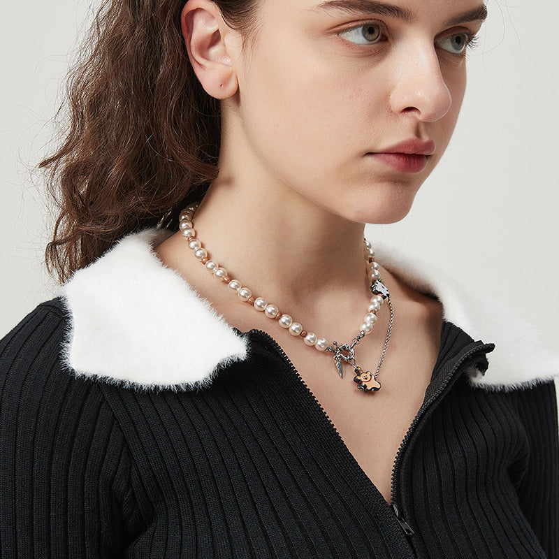 AWE Puppy Party Pendant Pearl Necklace | Face 3 Face