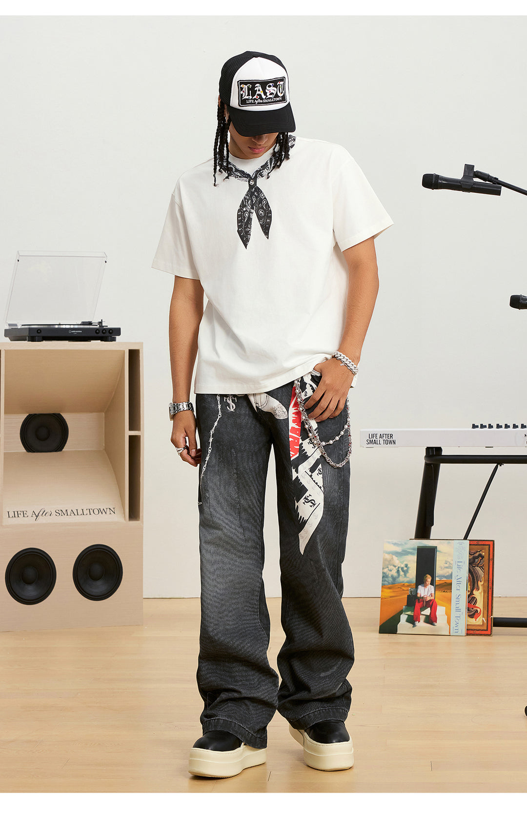 Small Town Kid Paisley Neck Scarf Print Tee | Face 3 Face