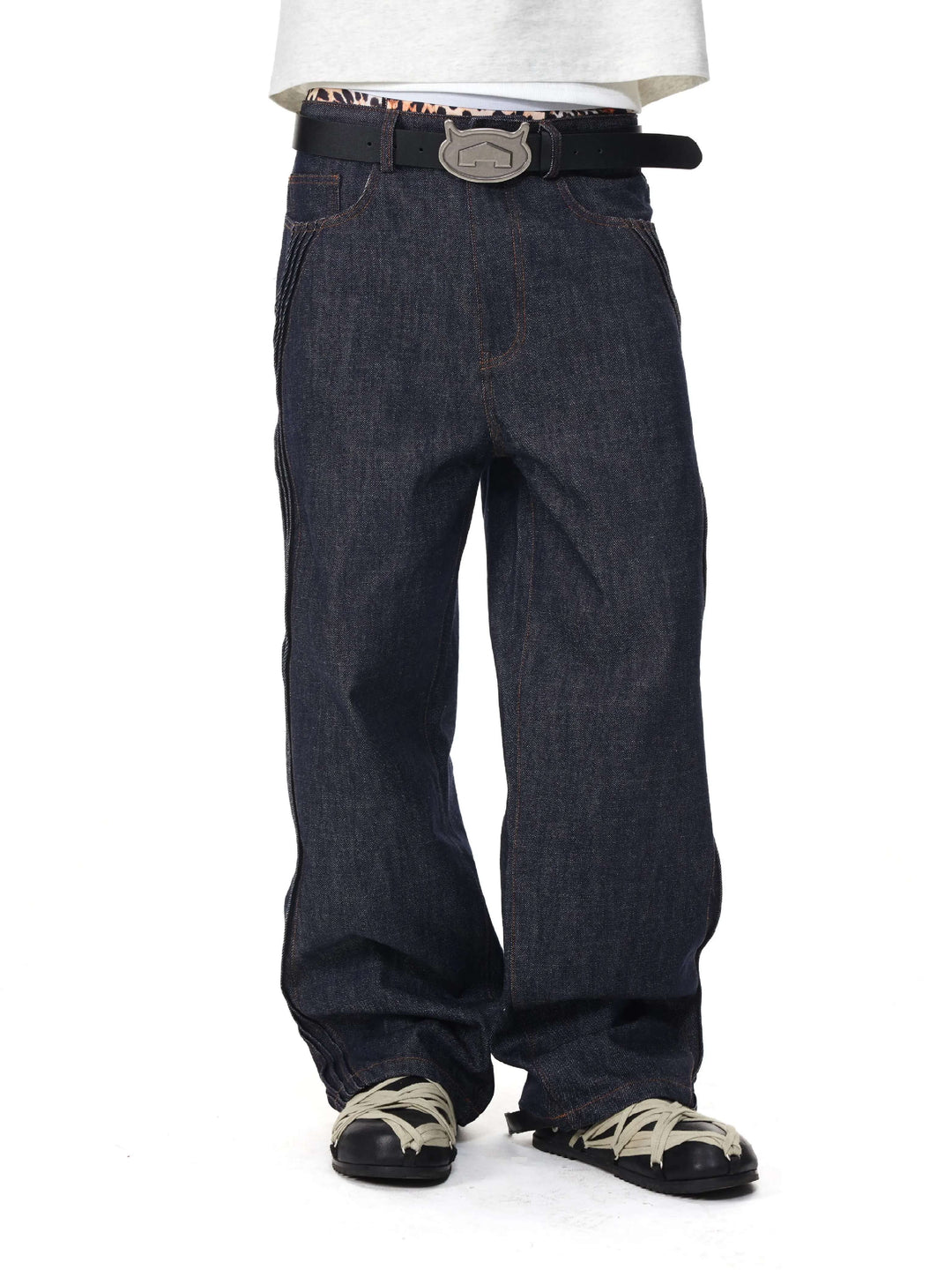 EVILKNIGHT(EK) 3D Cut Twisted Pleat Line Jeans