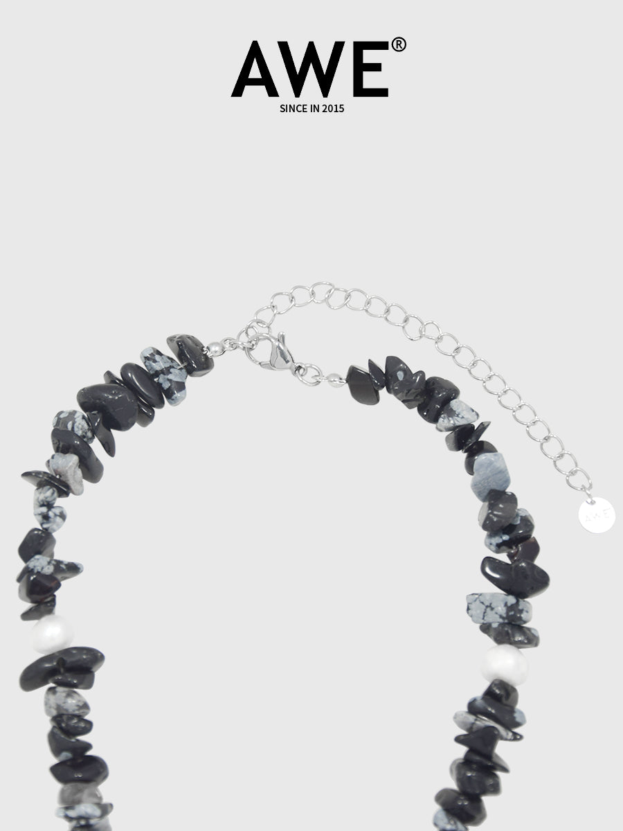 AWE Black Crushed Stone Pearl Beaded Necklace | Face 3 Face
