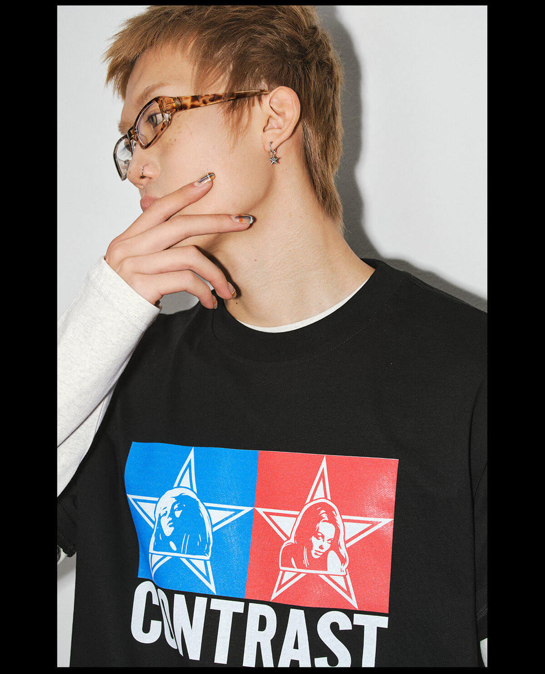 NOVACAM Double Star Girl Graphic Print Short Sleeve Tee | Face 3 Face