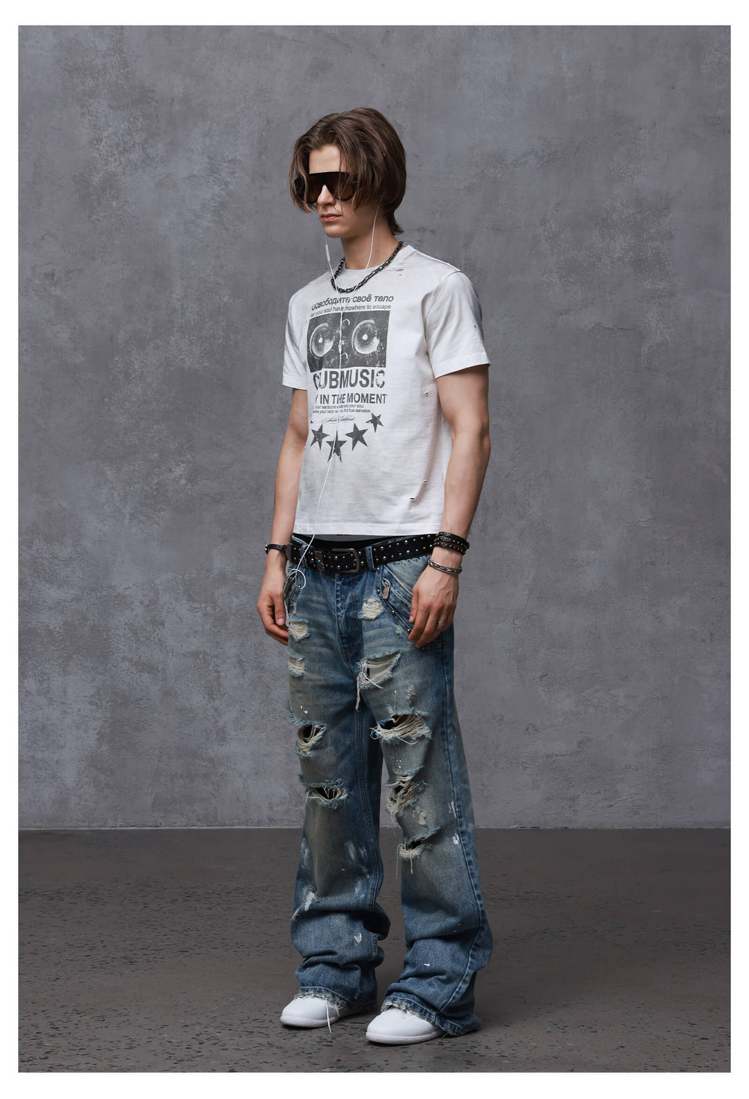 ANTIDOTE Audio Amplifier Graphic Print Distressed Short Sleeve Tee