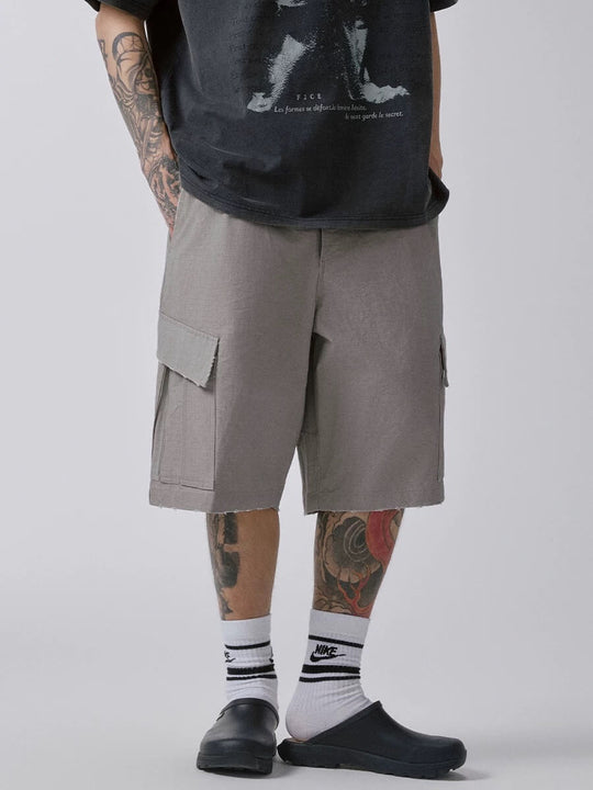 F2CE Cargo Pocket Distressed Baggy Shorts | Face 3 Face
