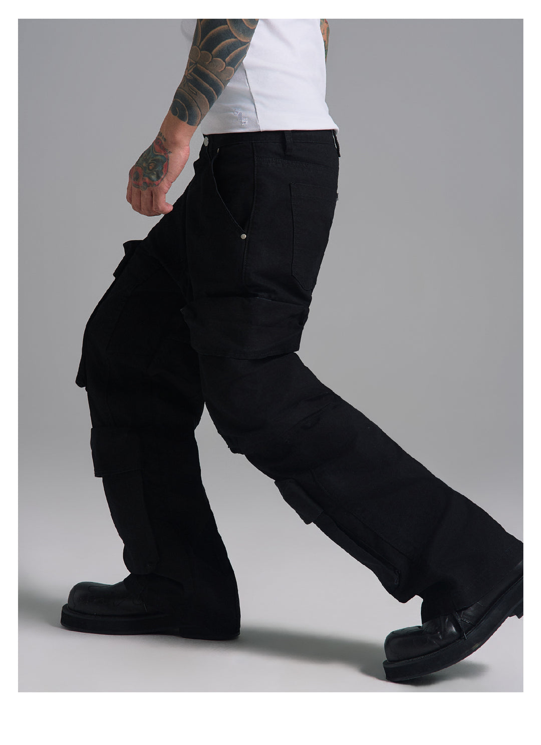 S45 Logo Embroidered Cargo Pants | Face 3 Face