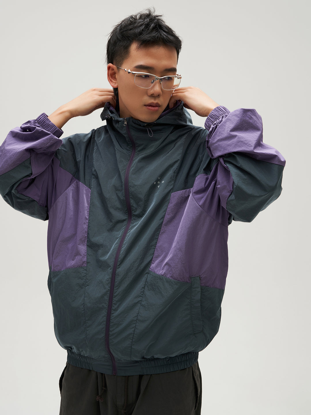 VOTE Colorblock Outdoor Windbreaker Jacket