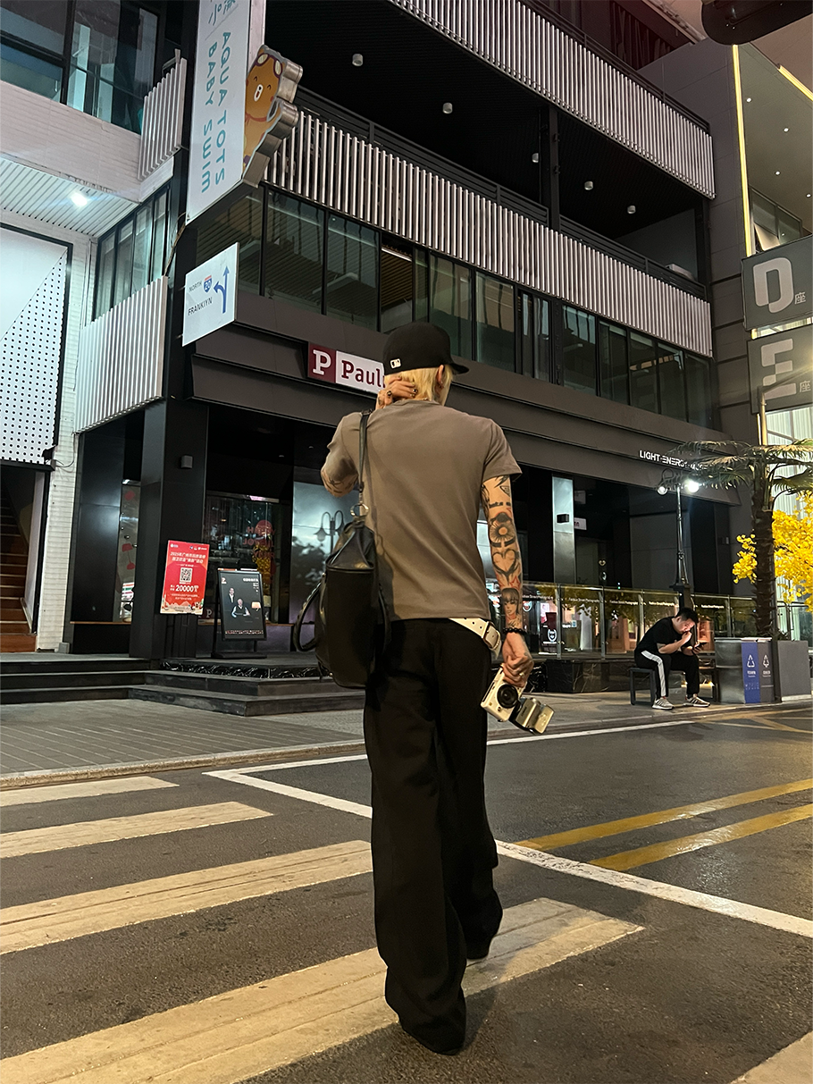 KARMANISTIC Letter Logo Print Slim Tee | Face 3 Face