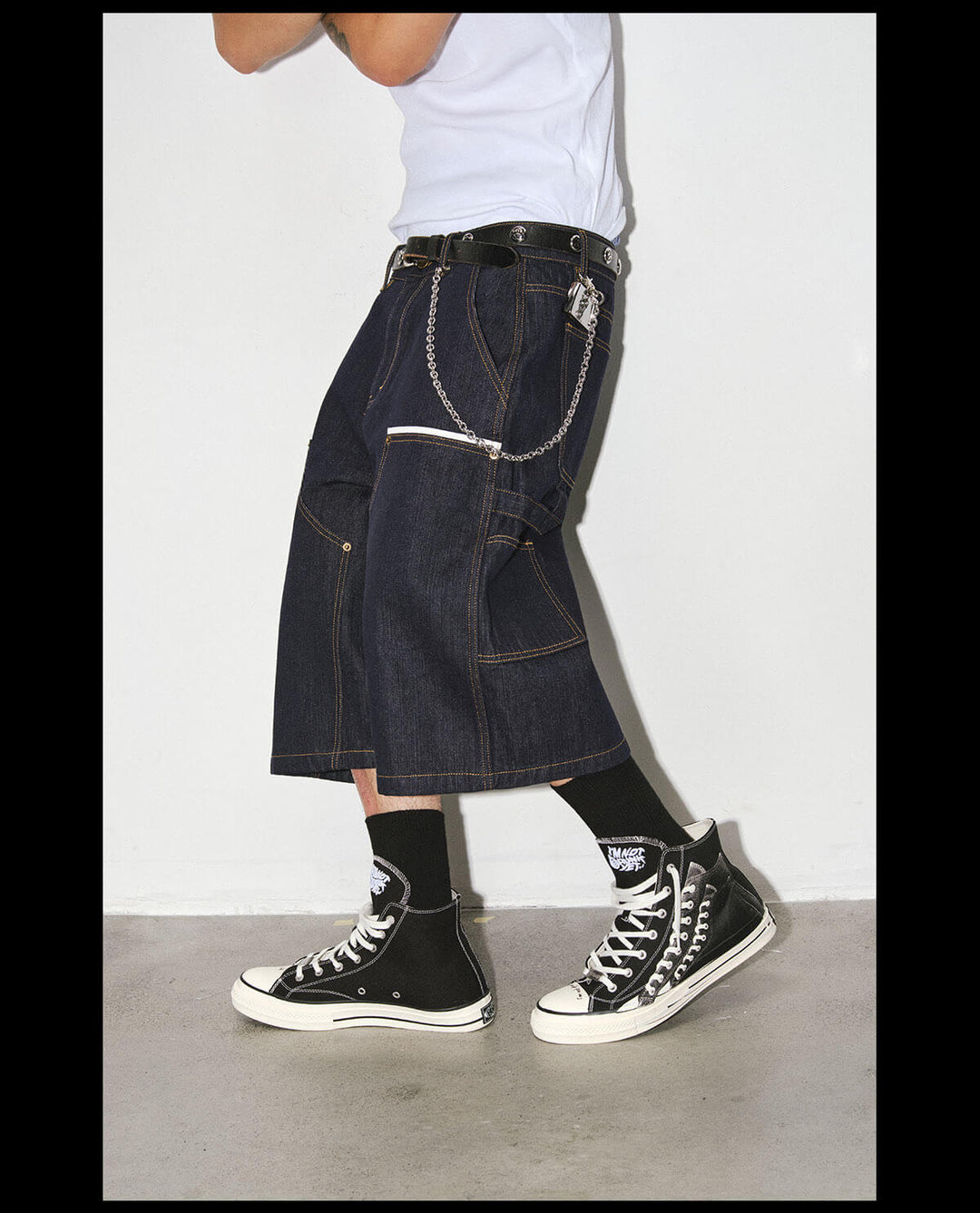 NOVACAM White Accent Line Double Knee Baggy Denim Shorts | Face 3 Face