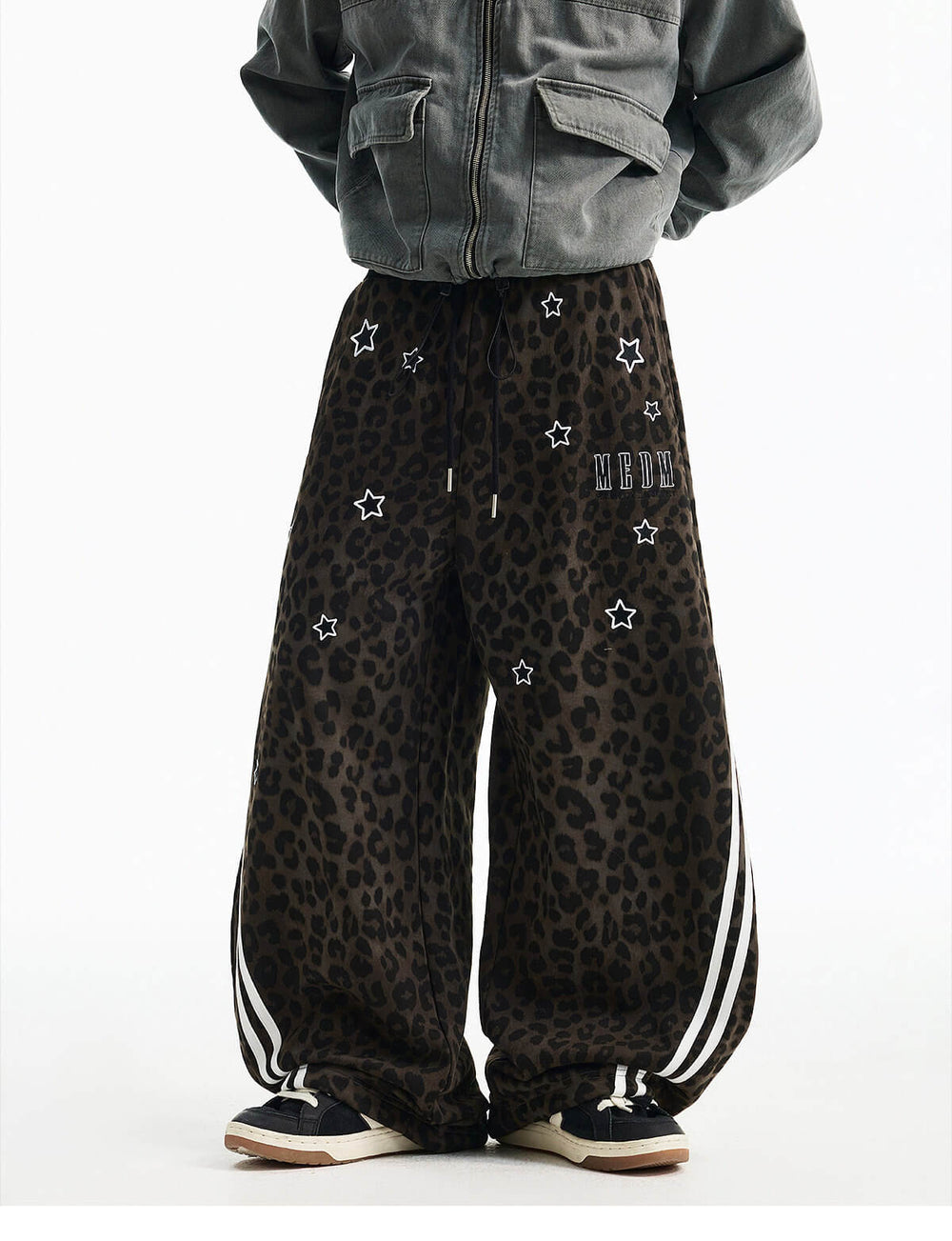 MEDM Leopard Print Star Embroidered Baggy Sweatpants