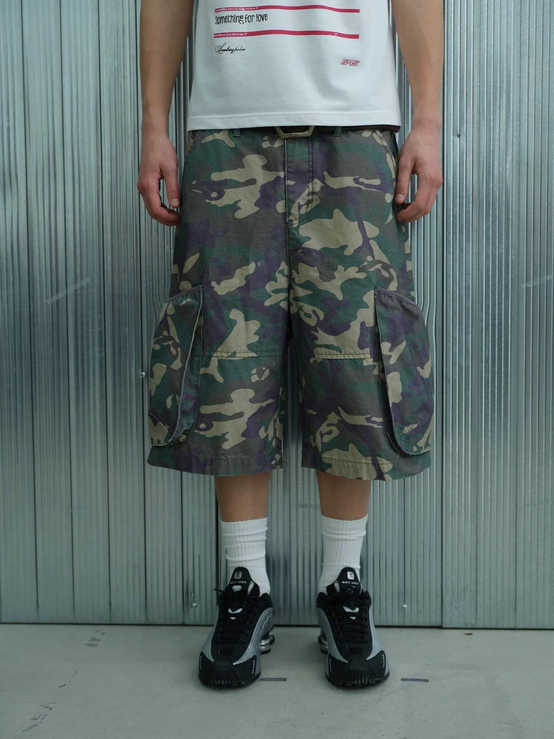 S45 Camouflage Distressed Large Cargo Pocket Baggy Shorts | Face 3 Face
