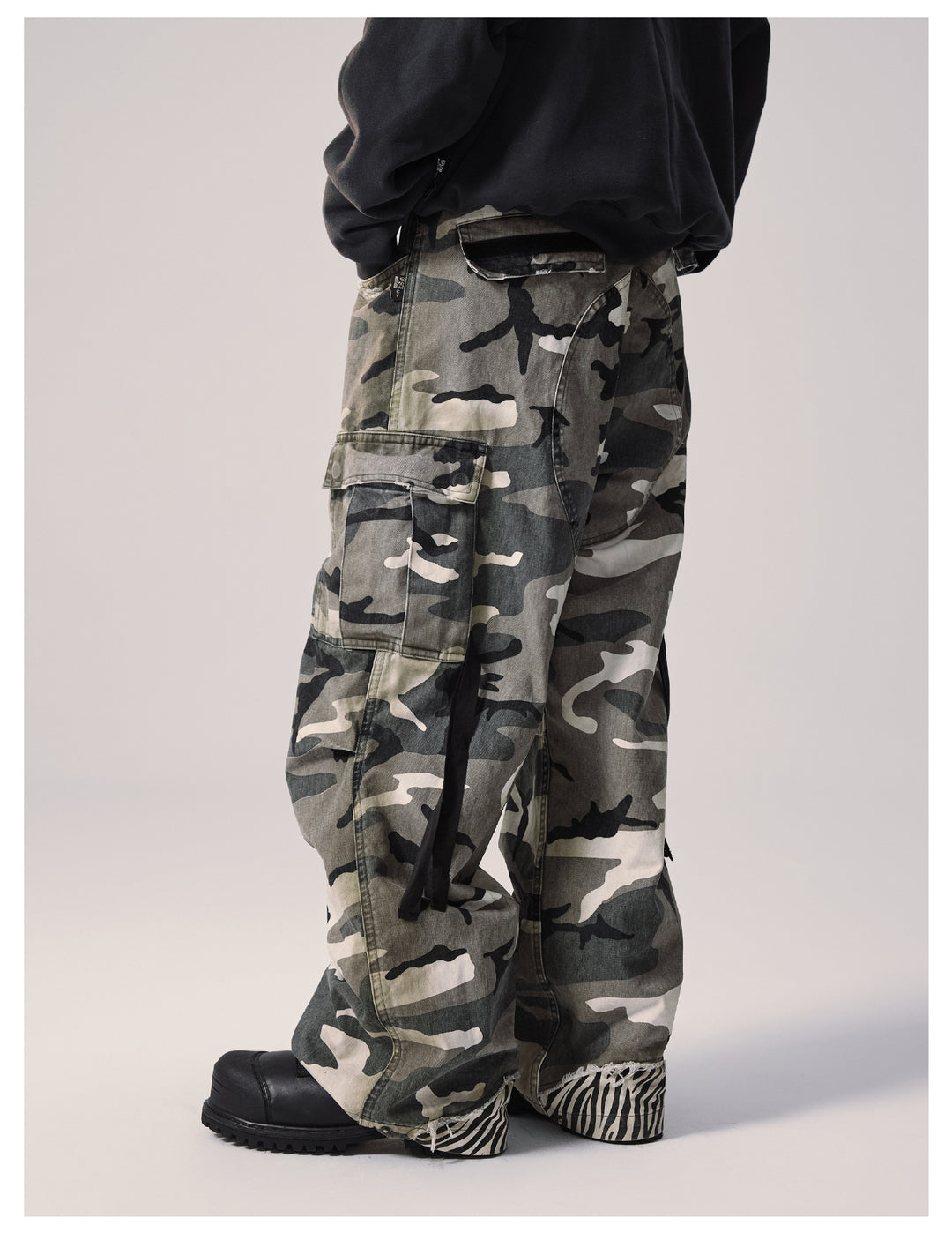 Remedy Distressed Camouflage Work Cargo Pants | Face 3 Face