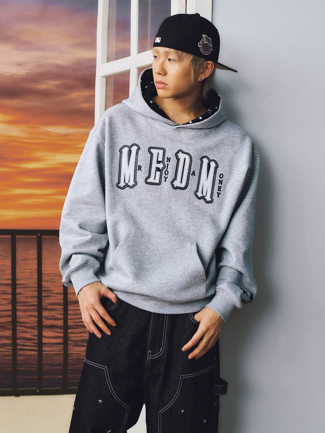 MEDM Star Hood Lining Logo Patch Hoodie | Face 3 Face