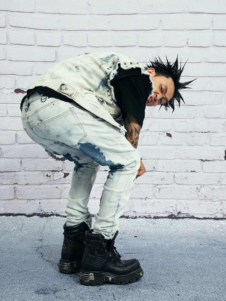 VENTUREK Bleach Wash Rivet Zipper Slim Jeans | Face 3 Face