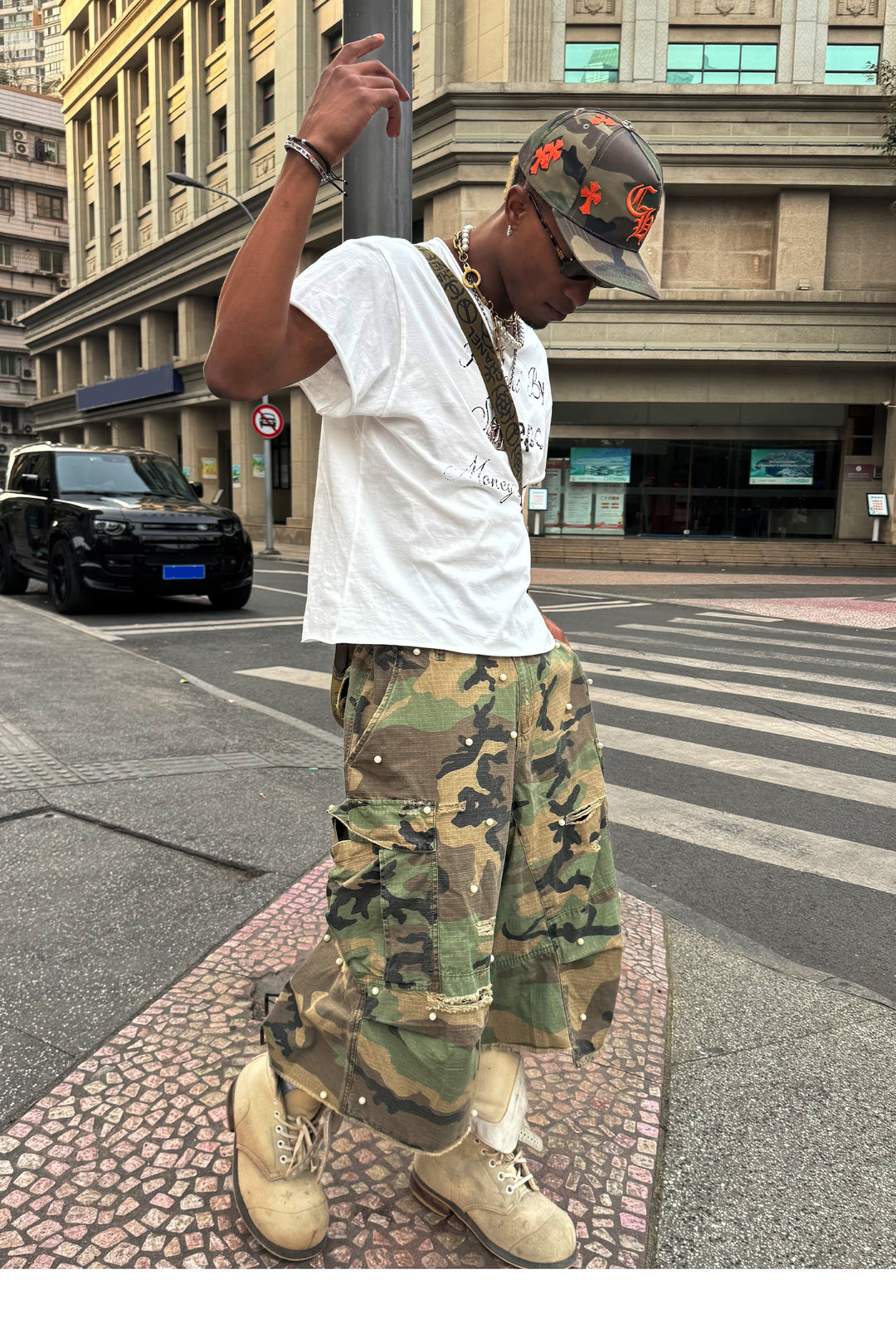STEEPC M-65 Pearl Embellished Camouflage Baggy Cargo Shorts | Face 3 Face