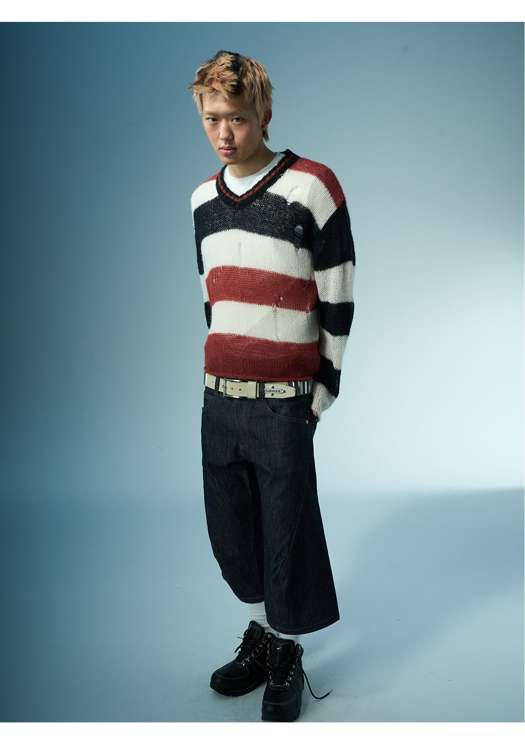 EVILKNIGHT(EK) Striped Colorblocking Distressed V-Neck Knit Sweater | Face 3 Face