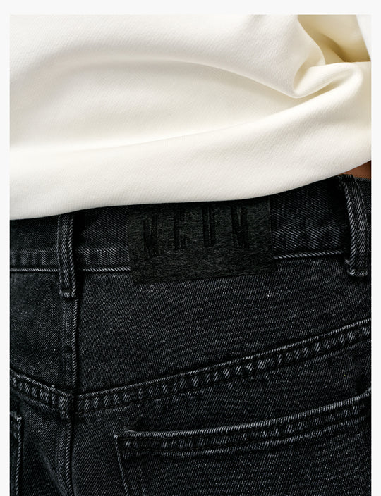 MEDM Horsehair Waist Tag Washed Jeans | Face 3 Face