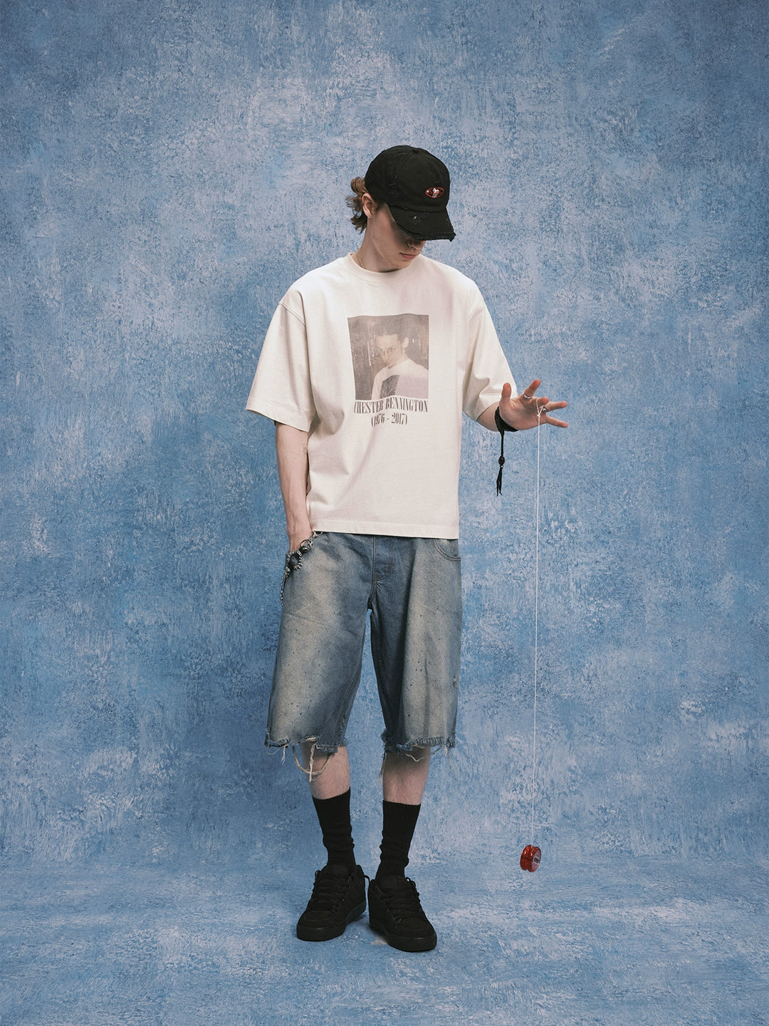 SOD Co. Portrait Photo Print Washed Tee | Face 3 Face