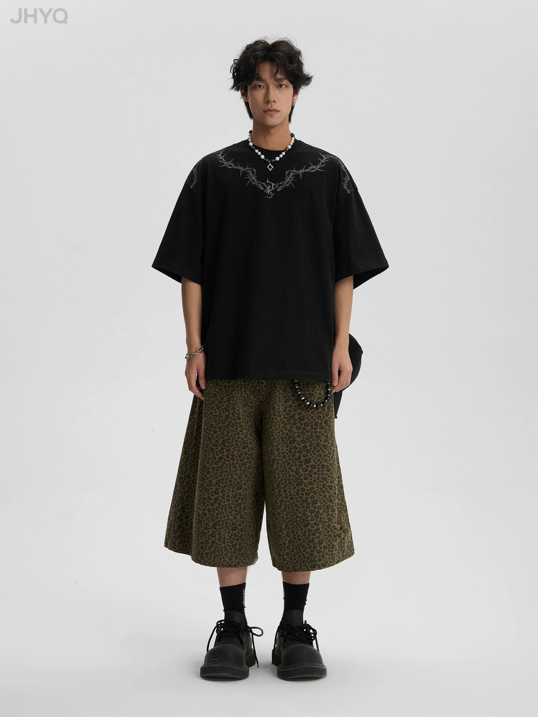 JHYQ Thorn Graphic Logo Tee