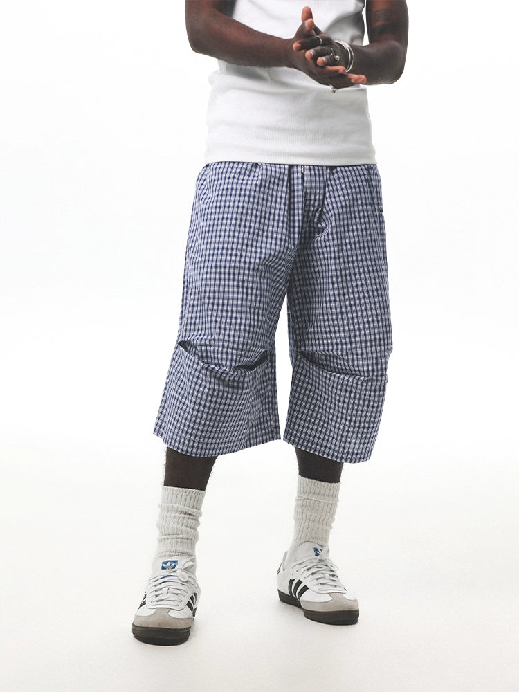 UNTILWERICH Plaid Pleated Knee Baggy Shorts | Face 3 Face