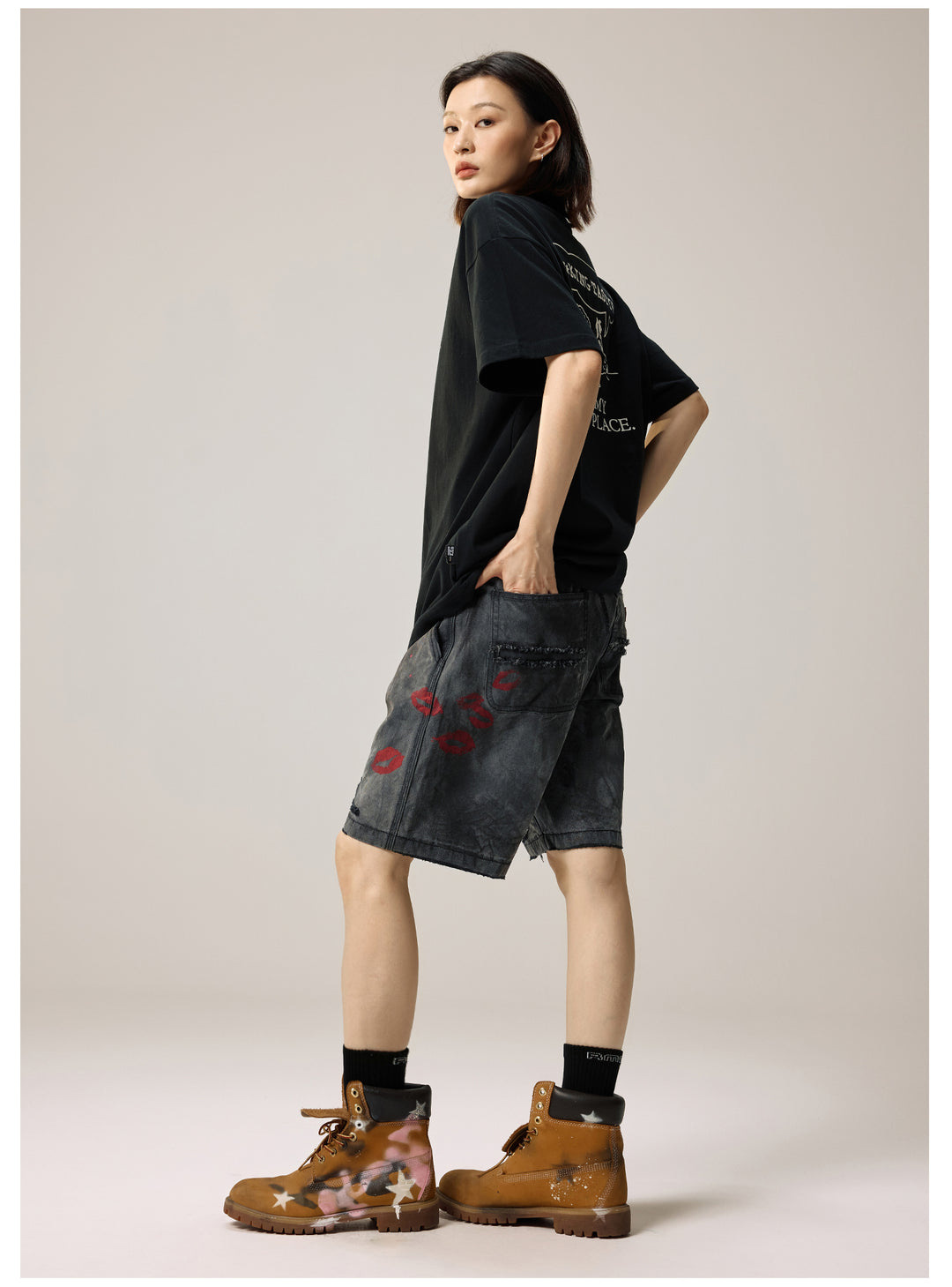 Remedy Kiss Mark Distressed Hole Work Painter Shorts | Face 3 Face