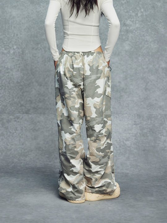 1807 Women’s Camouflage Patch Pocket Cargo Pants | Face 3 Face