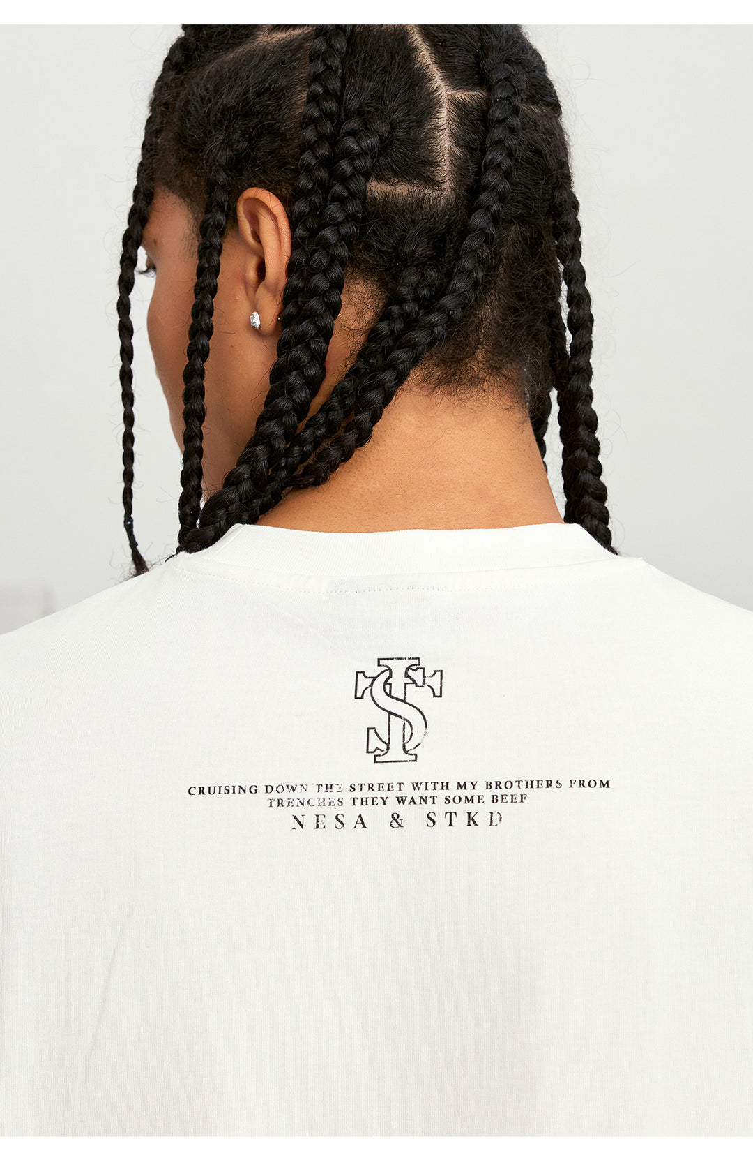 Small Town Kid Paisley Neck Scarf Print Tee | Face 3 Face