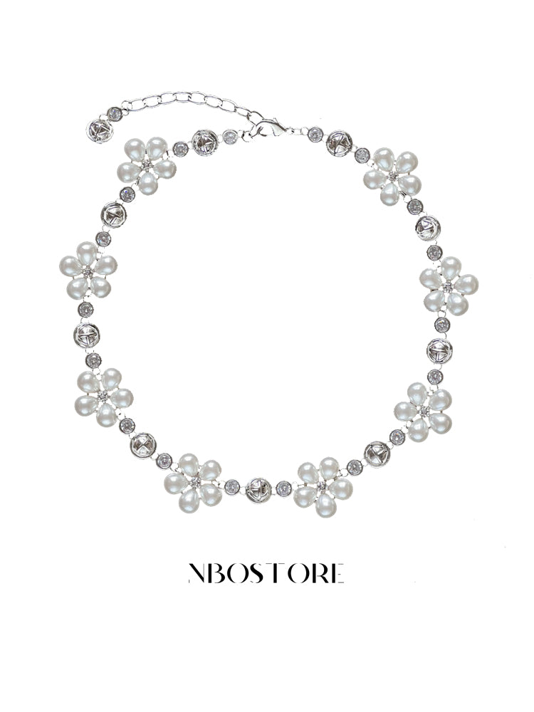 Nbostore Feeling Pearl White Flower Zirconia Necklace